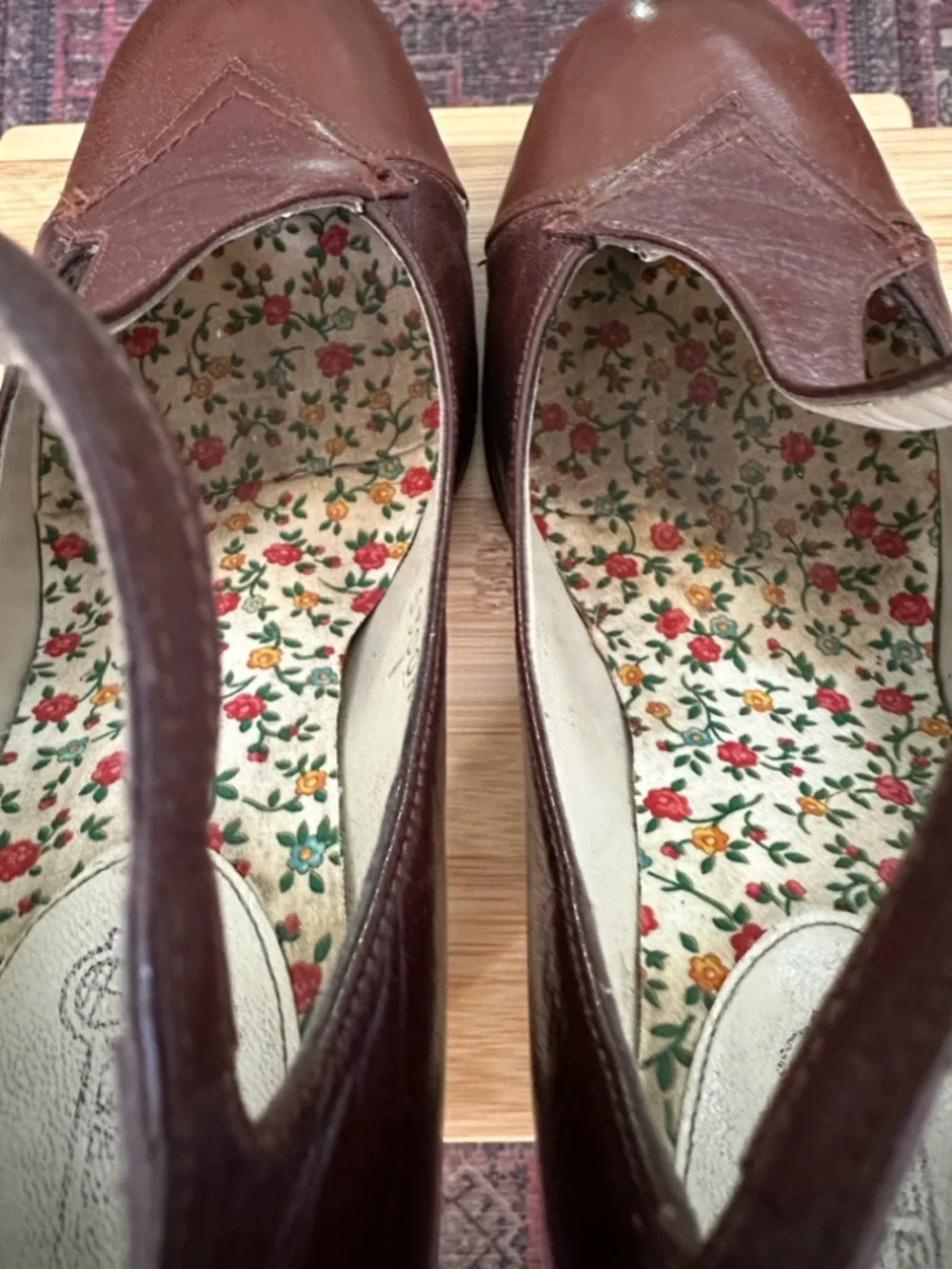 JEFFREY CAMPBELL Brown Leather T-Strap Heels Vintage-Inspired Mary Jane‎ Pumps 7